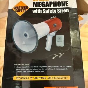 Western Safety 50-Watt Megaphone w/ Safety Siren Powerful PA System